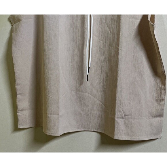 Women's Size 3XL Cream Sleeveess Blouse VNeck with Front Tie 100% Polyester - Picture 2 of 7